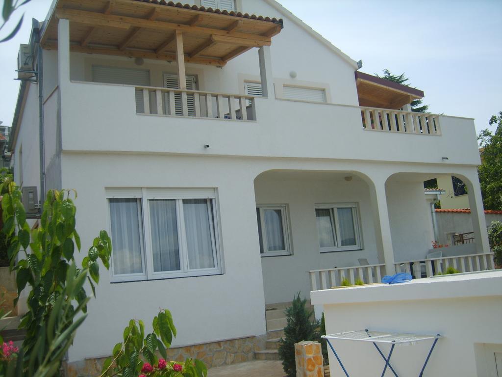 Apartments Iva Alla Trogir Exterior foto